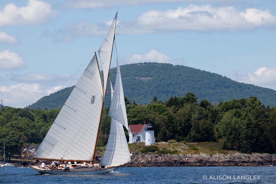 MARILEE Yacht for Auction | 59 NY40 Herreshoff 1926