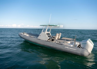 Ocean-1-Yachts-Shadow-300-Surge-4